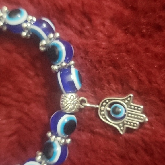 Blue Evil Eye Bracelet and Keychain Set - Picture 4 of 6